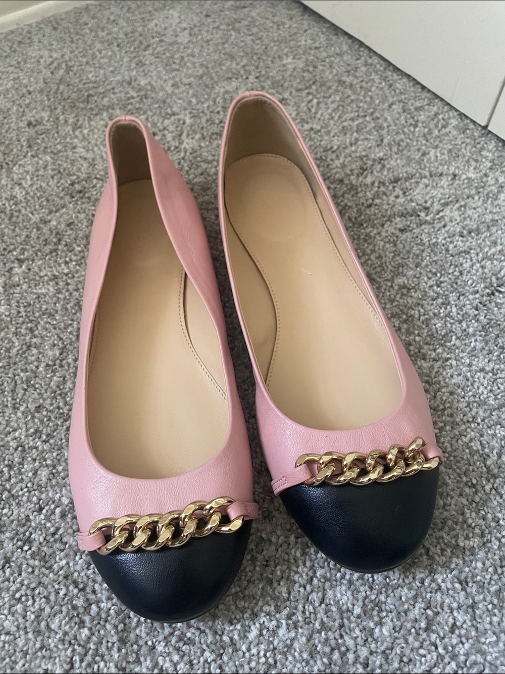 NWOT J. Crew Nora Cap toe w/ gold chain ballet flats Sz 8 Vintage blush / black